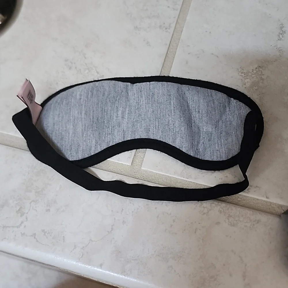 🩷 VICTORIA'S SECRET Face Mask 🩷